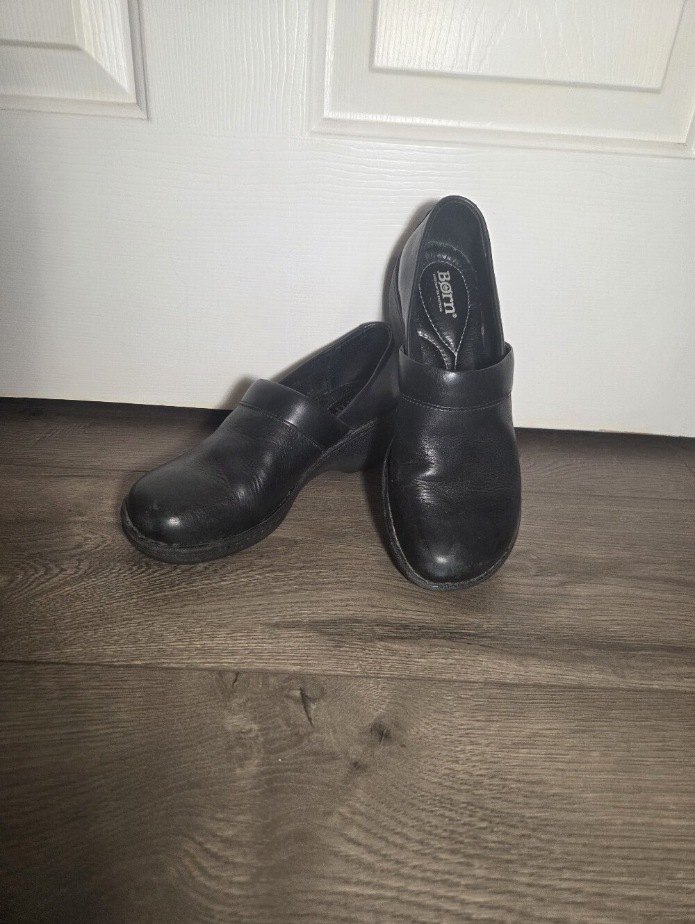 Born Black Leather Slip-On Clogs Size 8M